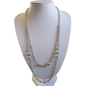 Double string necklace, great for everyday look